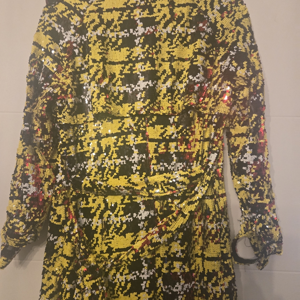 AKIRA Yellow and Black Trench Coat - Picture 5 of 7